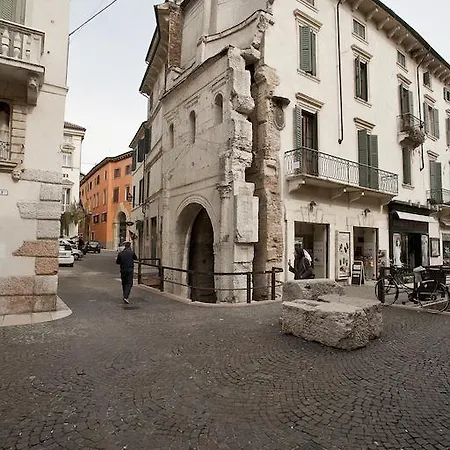 Apartment Nel Centro Storico Di