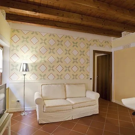 Apartment Nel Centro Storico Di *